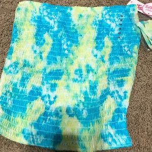 Stretchy crop top you can add straps on if wanted.